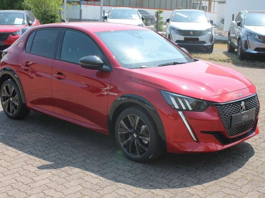 PEUGEOT 208 II GT + SIEGES CHAUFFANTS