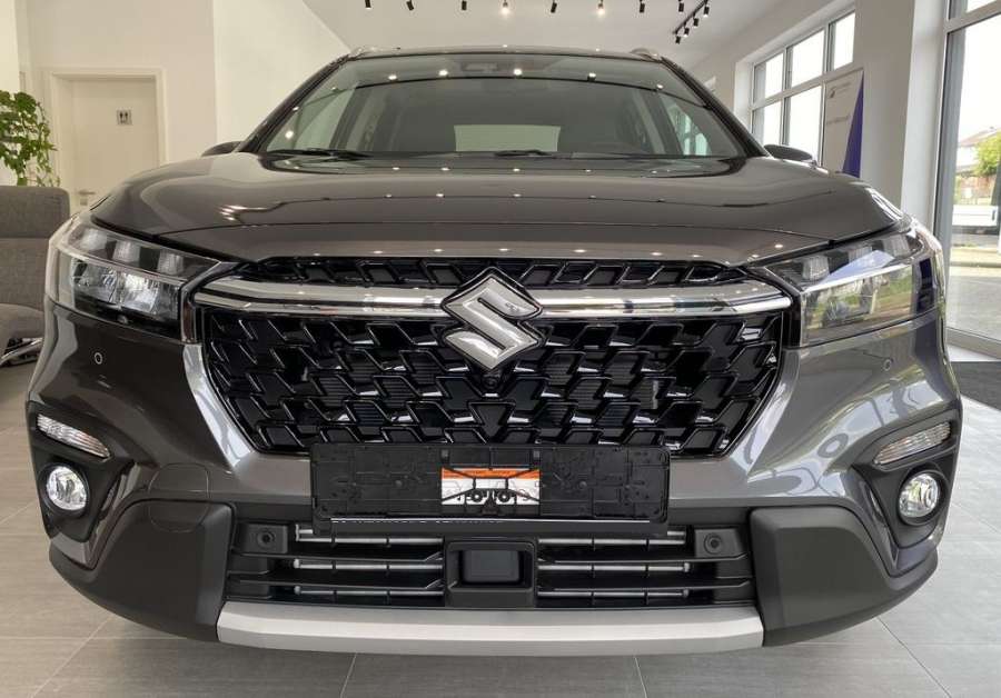 SUZUKI S-CROSS STYLE ALLGRIP