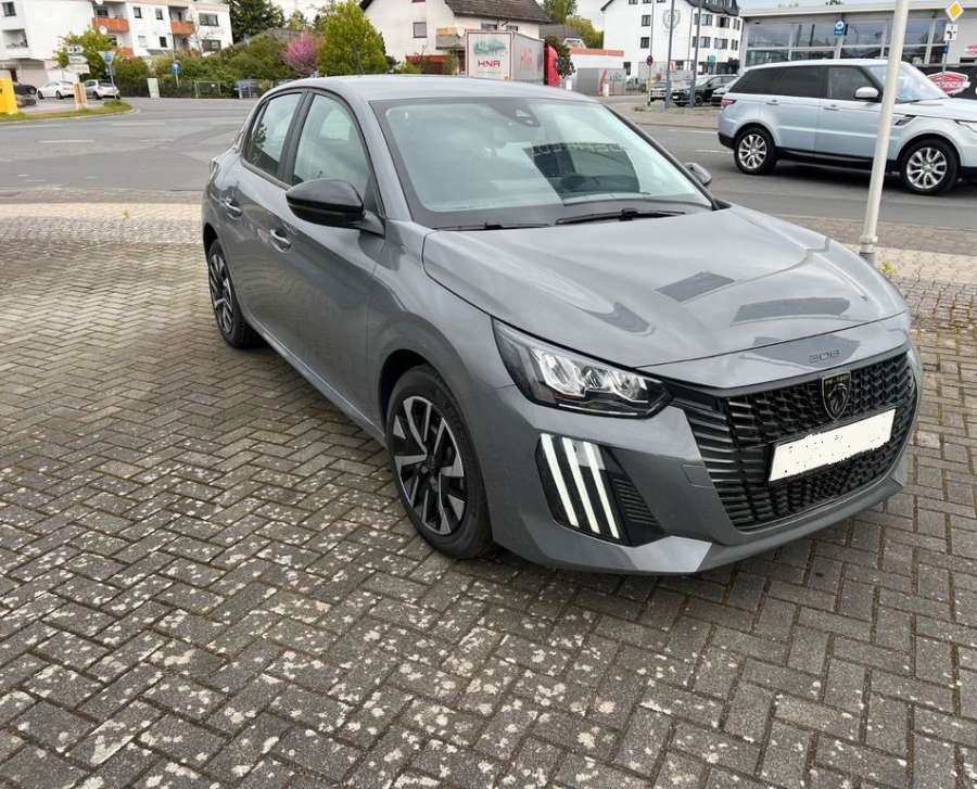 PEUGEOT