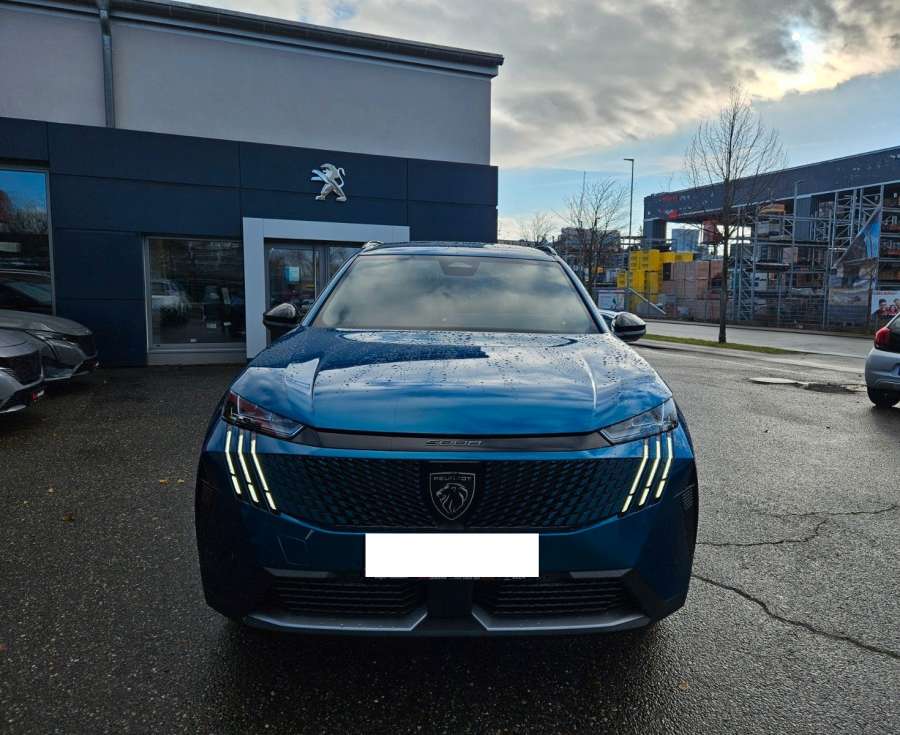 PEUGEOT