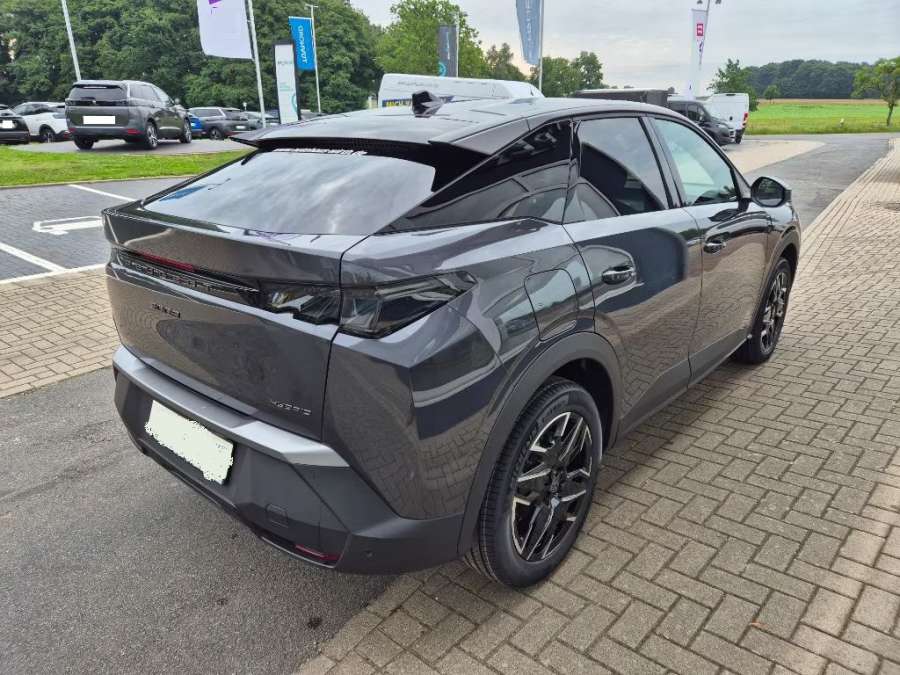 PEUGEOT