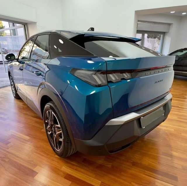 PEUGEOT